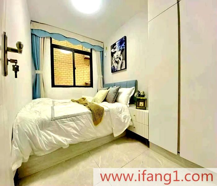 下水徑小產(chǎn)權(quán)房：布吉陽(yáng)光豪苑